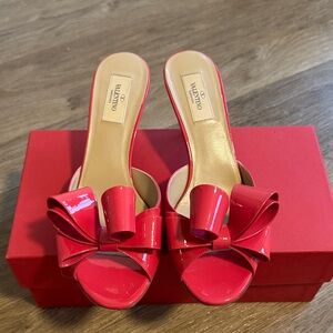 Valentino Pink Patent Leather Bow Slide Mules